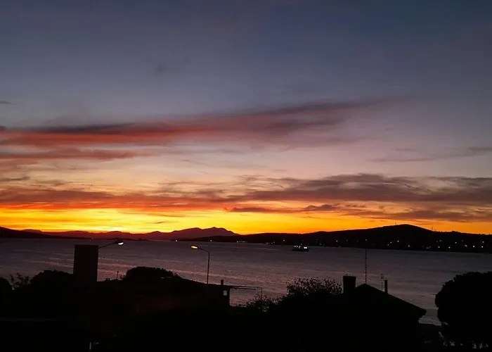 Aj Muestakil Ev Doert Odali