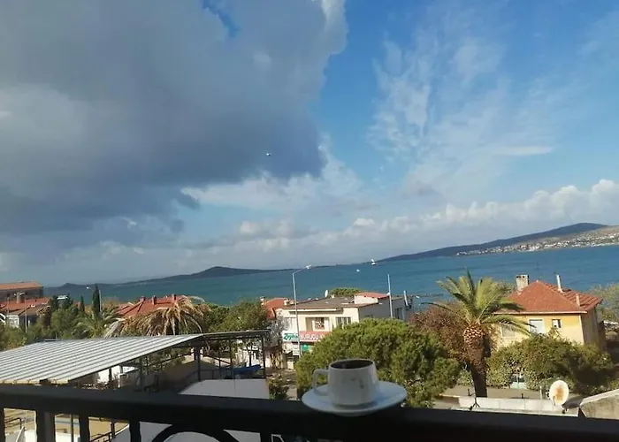 Aj Muestakil Ev Doert Odali Ayvalı