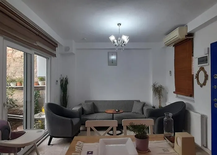 Aj Muestakil Ev Doert Odali Vakantiehuis *