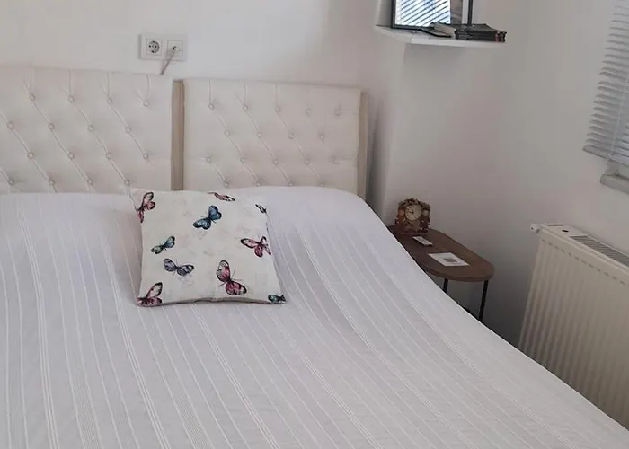 Vakantiehuis Aj Muestakil Ev Doert Odali *