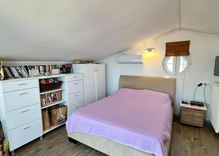 Vakantiehuis Aj Muestakil Ev Doert Odali Ayvalı